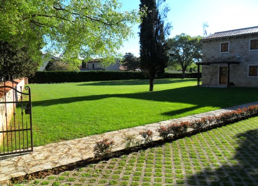 Villa Contia
