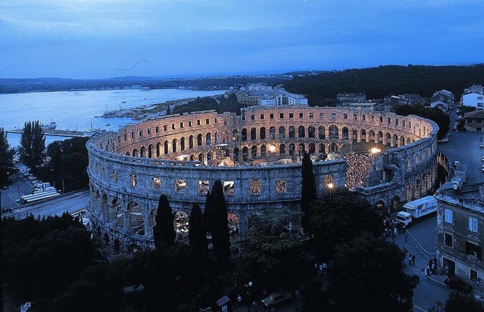 Pula